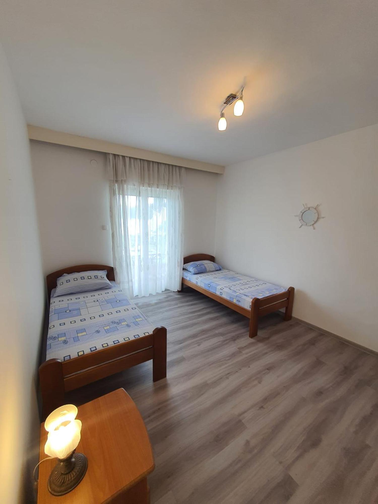 Guesthouse Mila Tisno Exterior foto